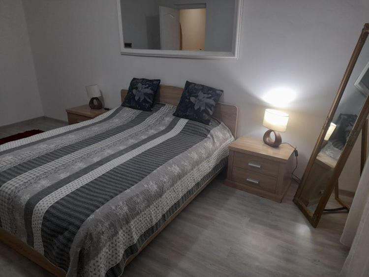 Appartement New 33 à Bacău Extérieur photo