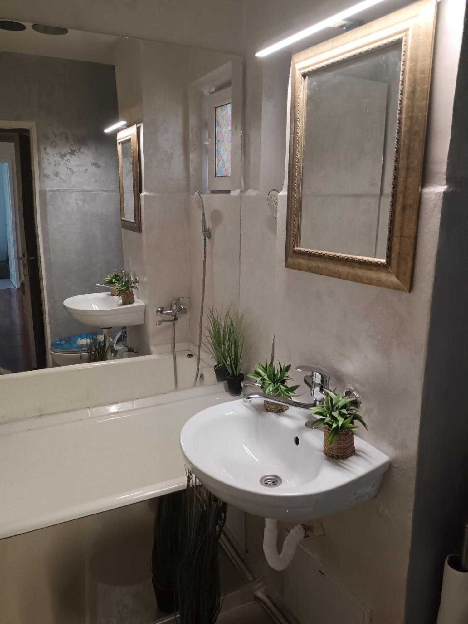 Appartement New 33 à Bacău Extérieur photo